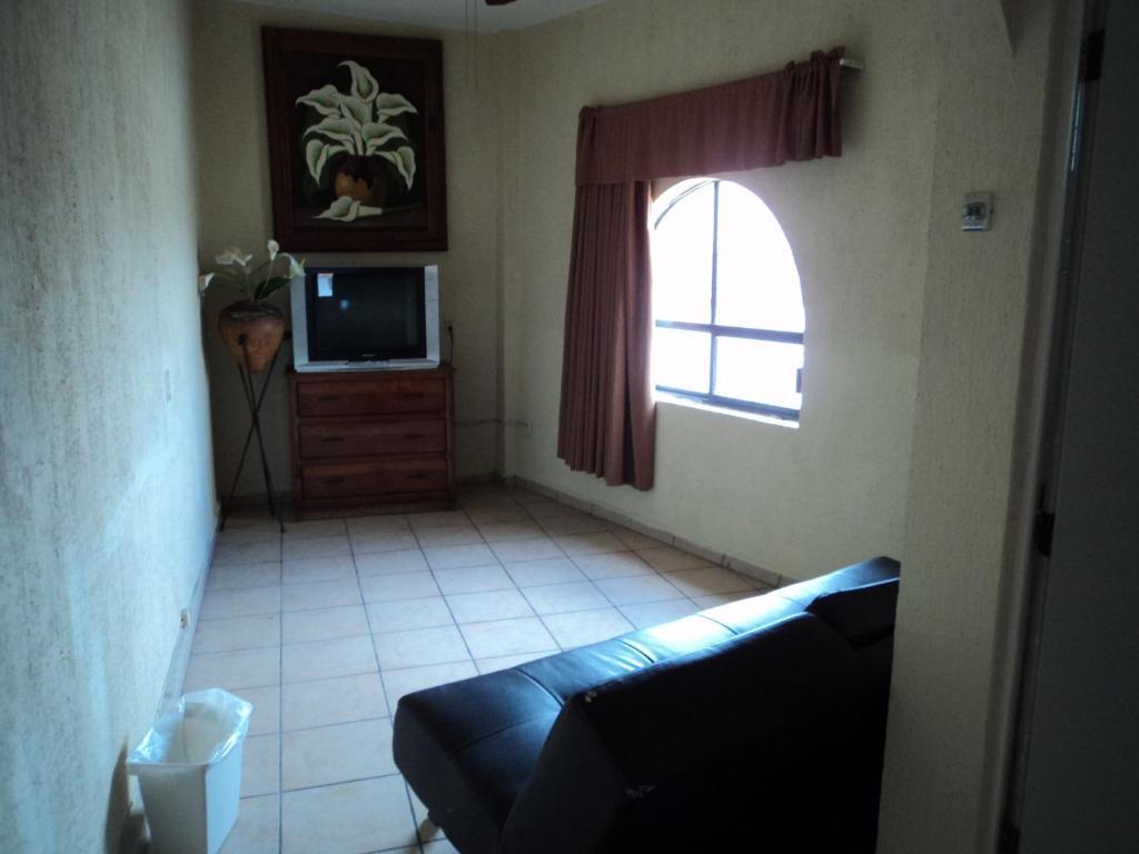 Hotel Mario'S Inn Ramos Arizpe Exterior photo